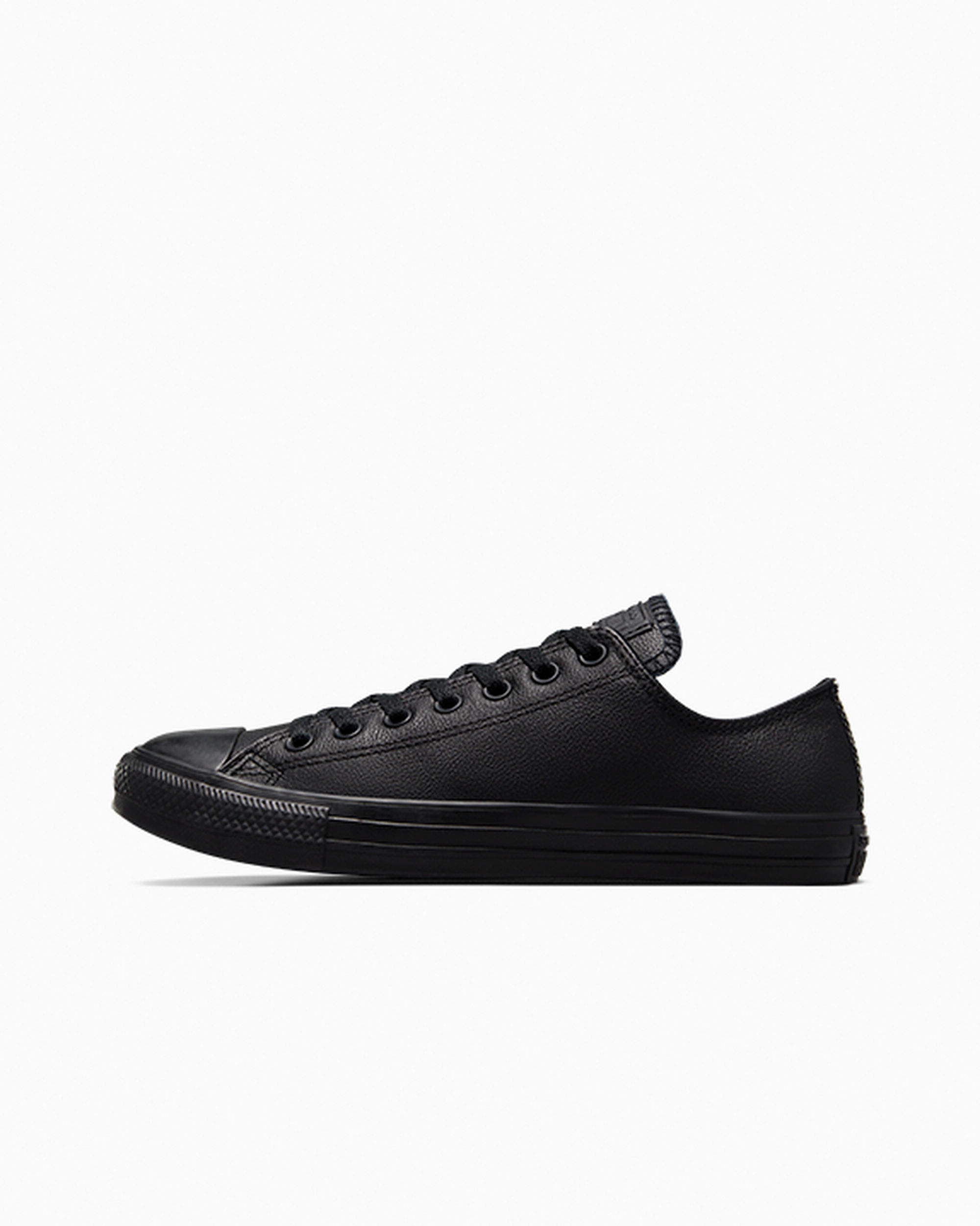 converse-chuck-taylor-all-star-leather-shoes-135253c