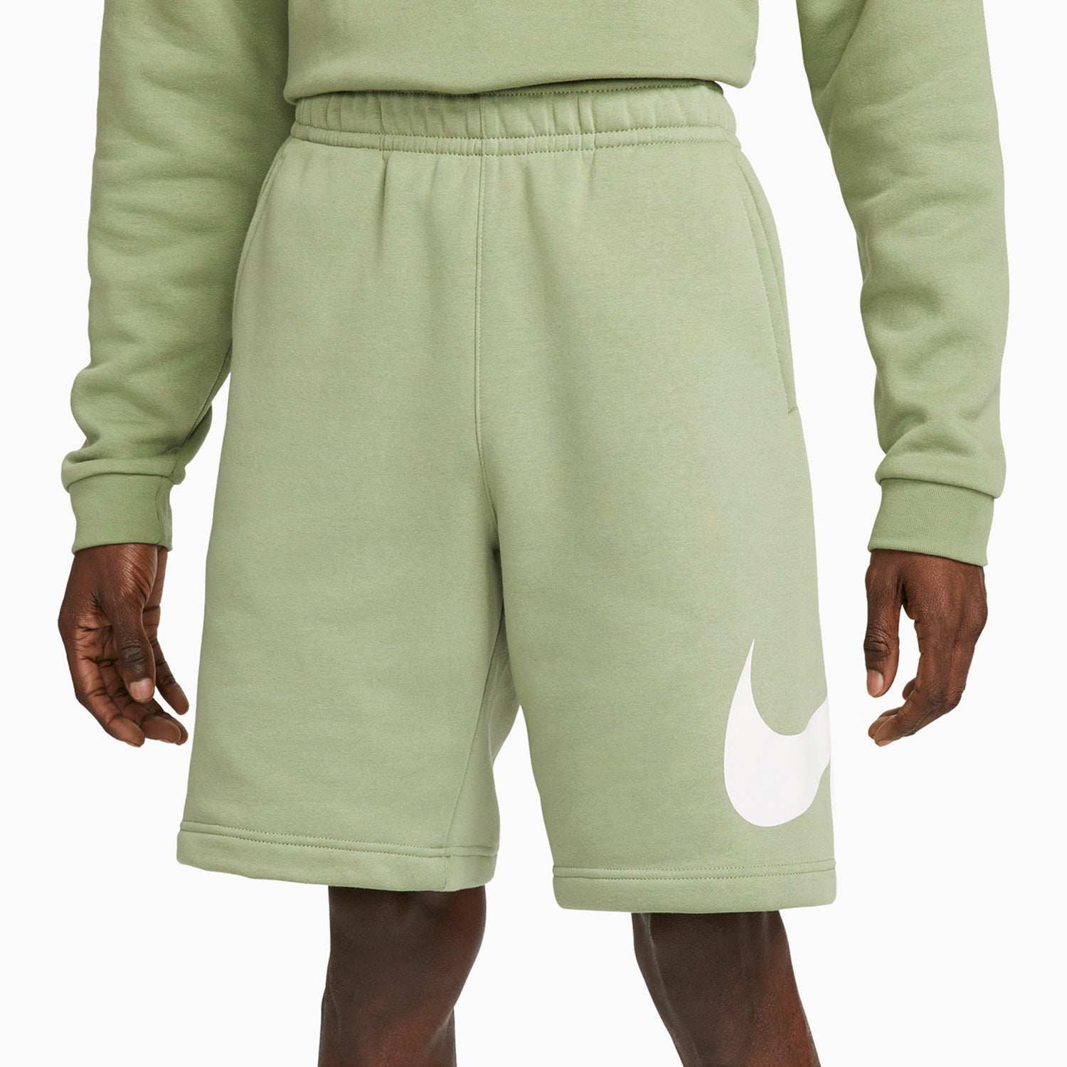 nike-mens-nike-sportswear-t-shirt-and-shorts-outfit-ar5004-386-bv2721-386
