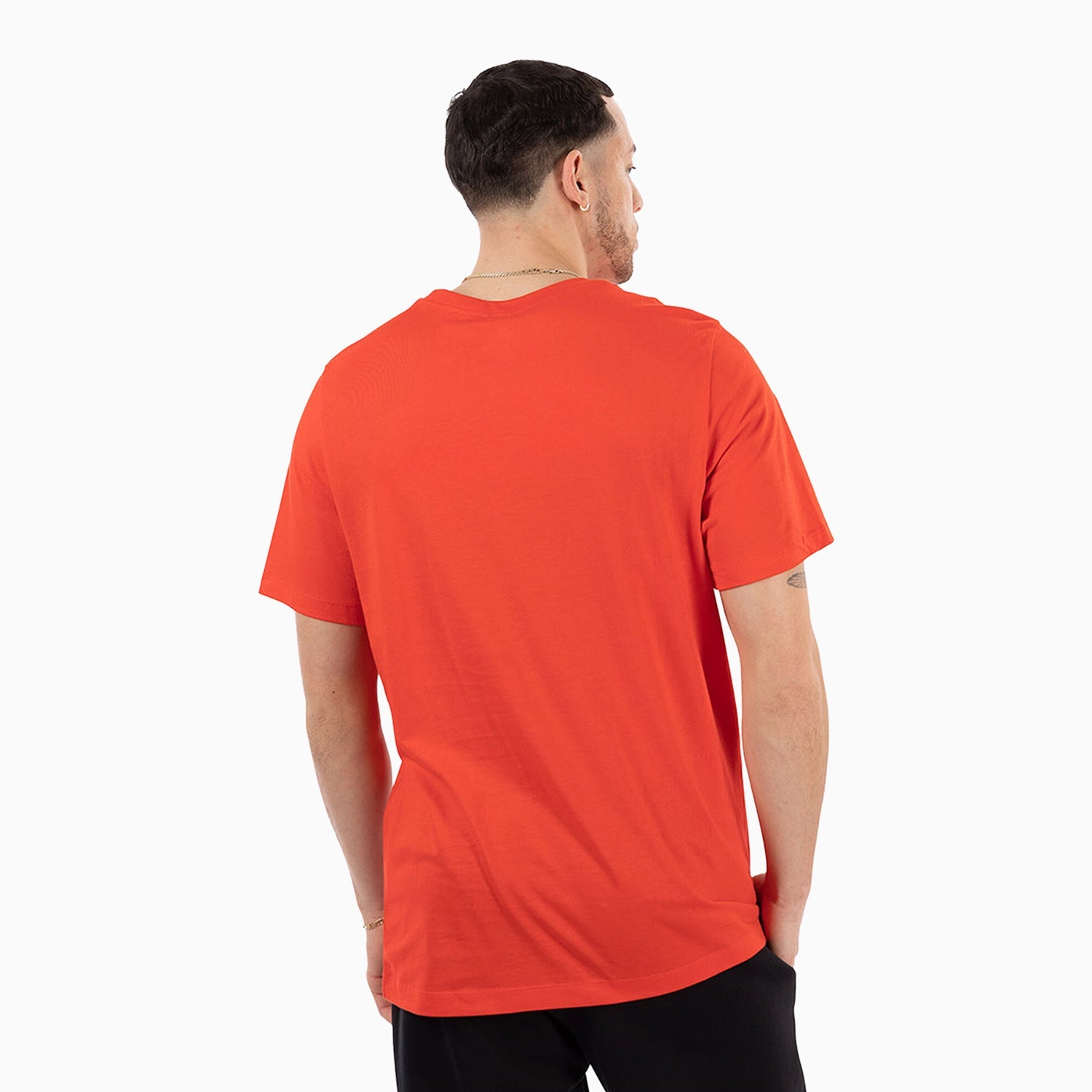 nike-mens-sportswear-short-sleeve-t-shirt-dj1574-673
