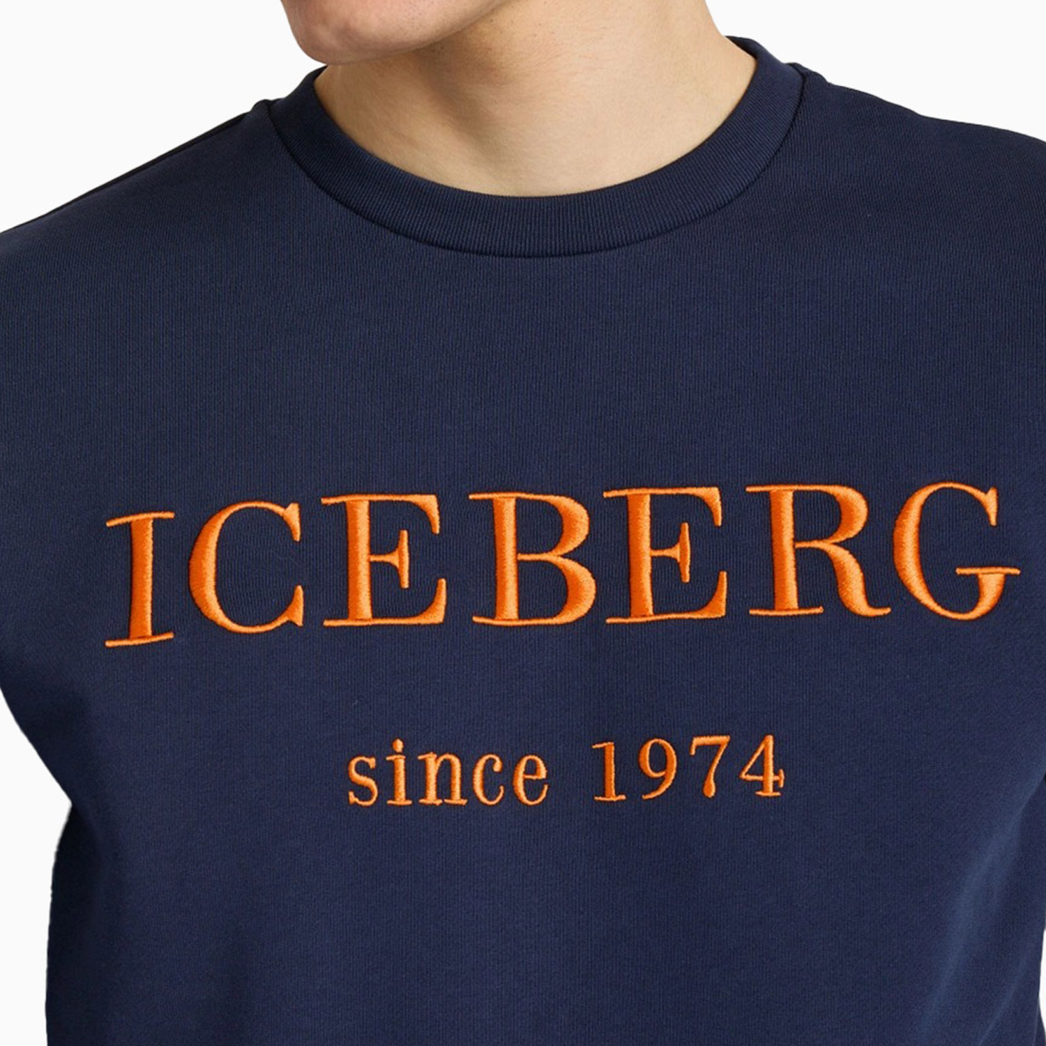 iceberg-mens-heritage-logo-crewneck-sweatshirt-e050-6300-6431