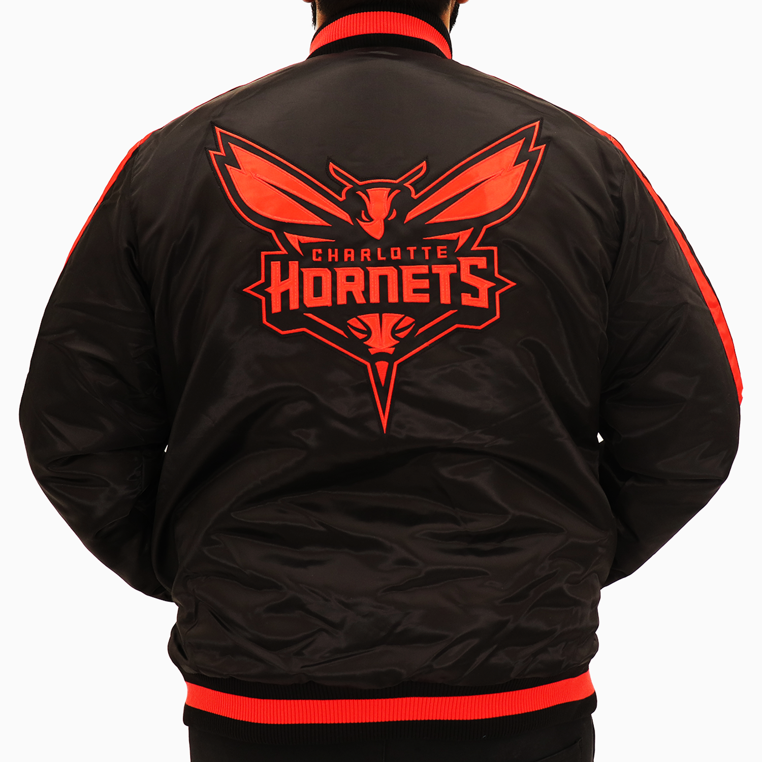 Starter Men's Charlotte Hornets NBA Satin Jacket - Color: Black/Red - Tops and Bottoms USA -