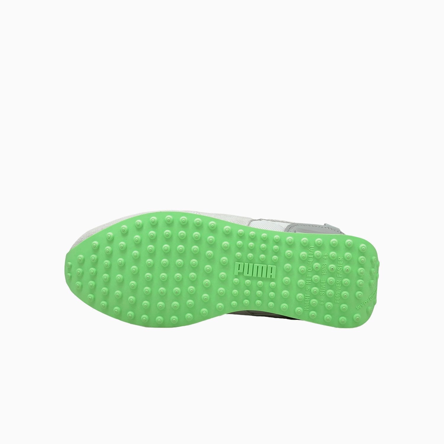 puma-mens-mercedes-amg-petronas-f1-future-rider-shoes-306793-02