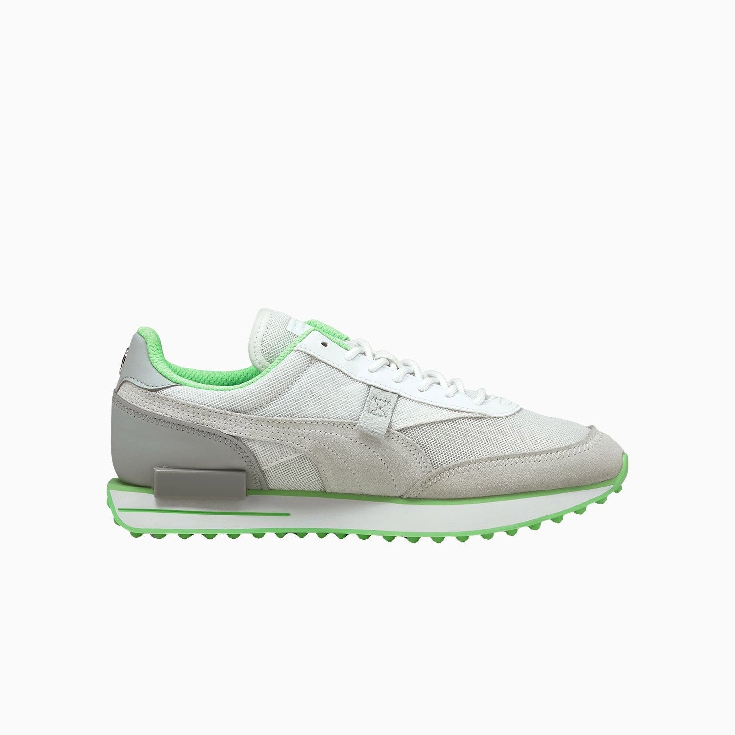 puma-mens-mercedes-amg-petronas-f1-future-rider-shoes-306793-02