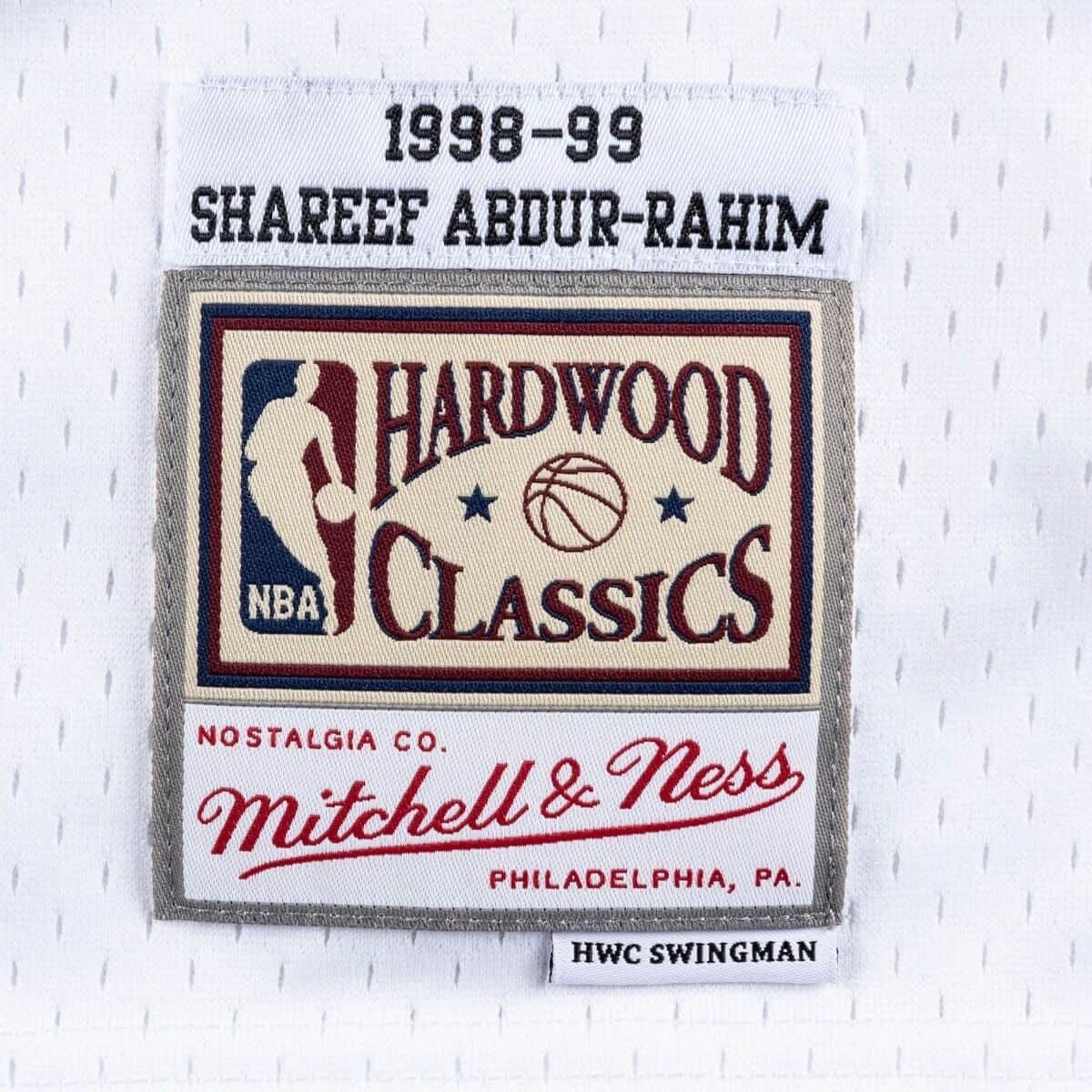 mitchell-and-ness-swingman-shareef-abdur-rahim-vancouver-grizzlies-nba-1998-99-jersey-smjygs18377-vgrwhit98sab