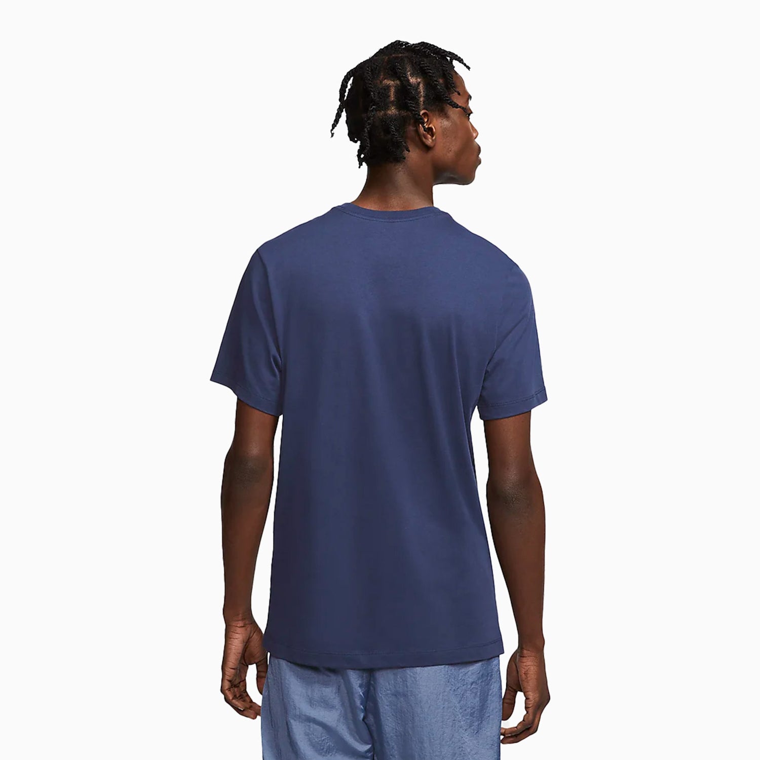 nike-mens-sportswear-club-t-shirt-and-shorts-outfit-ar5004-411-bv2721-410